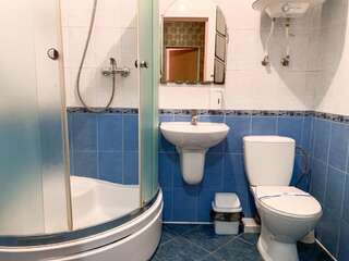 Отель Отель Ингул / Hotel Ingul Николаев Стандартный двухместный номер с 2 отдельными кроватями-4
