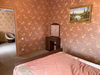 Отель Отель Ингул / Hotel Ingul Николаев Семейный полулюкс-3